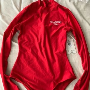 NWT True red billabong swimsuit.